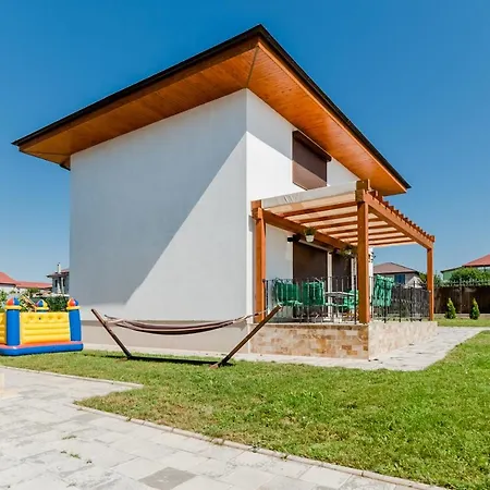 Villa 4h Villas