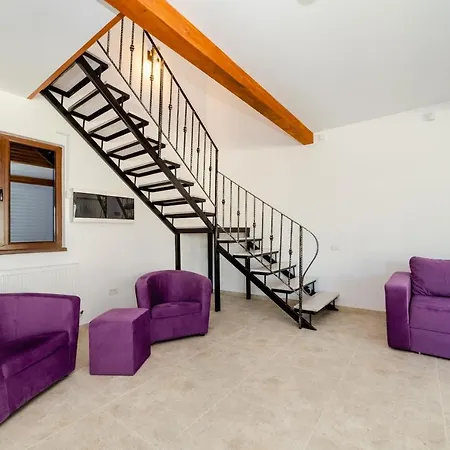 Villa 4h Villas