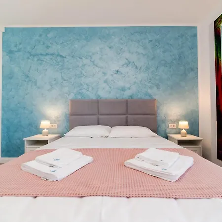 4h Villas Villa