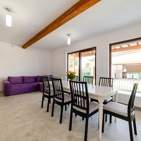 Villa 4h Villas